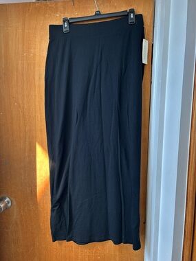 Sonoma NWT Black Maxi Skirt – Classic Pull-On Style